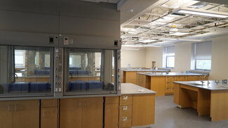 New wet lab with hoods