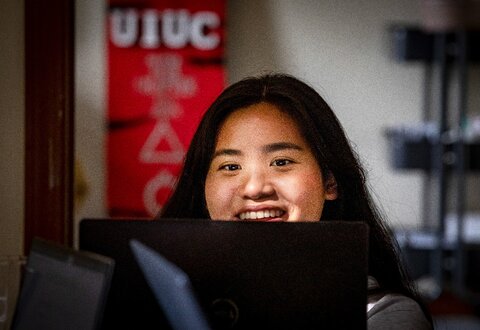 UIUC student working on her computer