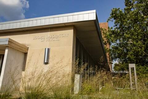 Loomis Laboratory of Physics exterior picture